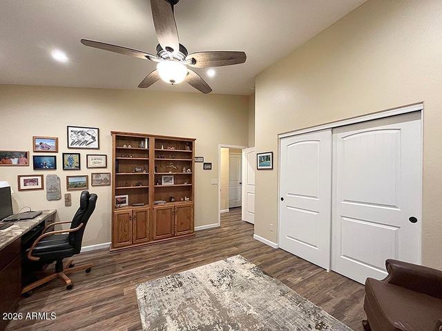 1300 W SIERRA BUENA Court, Show Low, AZ 85901