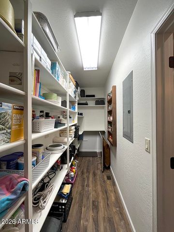 1300 W SIERRA BUENA Court, Show Low, AZ 85901