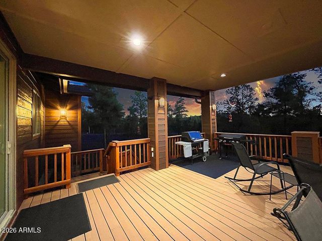 1300 W SIERRA BUENA Court, Show Low, AZ 85901