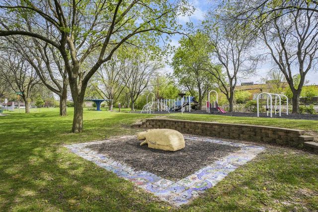 2817 Milwaukee Street, Madison, WI 53704