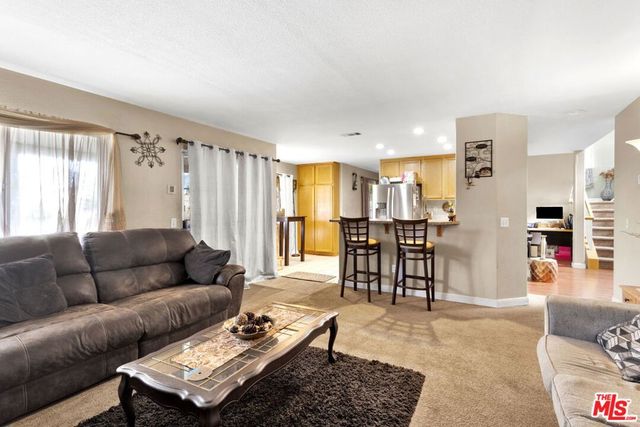 3369 Morning Glory Drive, Rialto, CA 92377