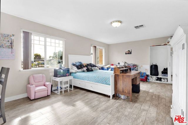 3369 Morning Glory Drive, Rialto, CA 92377