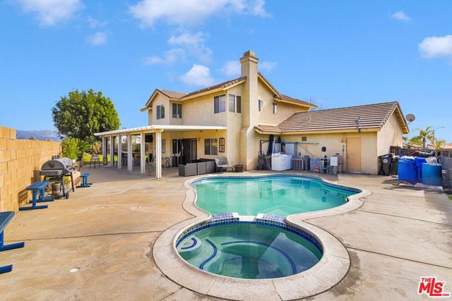 3369 Morning Glory Drive, Rialto, CA 92377