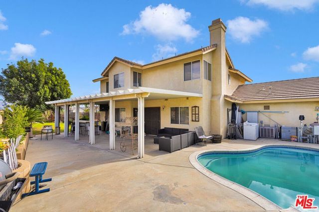 3369 Morning Glory Drive, Rialto, CA 92377