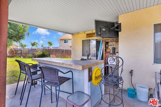 3369 Morning Glory Drive, Rialto, CA 92377