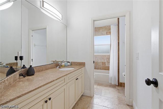 3021 14th AVE SE, Naples, FL 34117