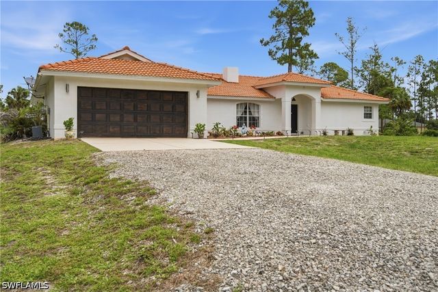 3021 14th AVE SE, Naples, FL 34117