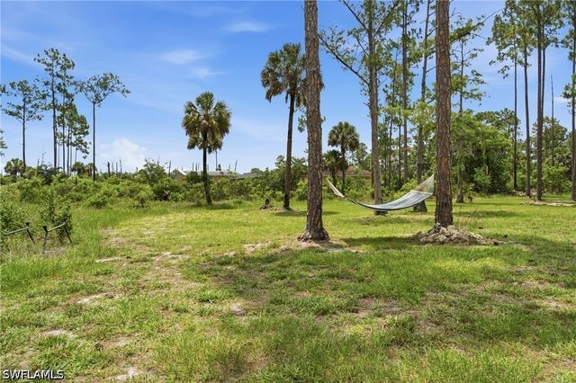 3021 14th AVE SE, Naples, FL 34117