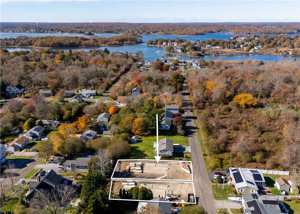 62 Daytona Avenue, Narragansett, RI 02882