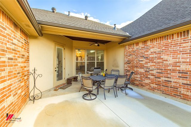 1115 Creole Drive, Bossier City, LA 71111