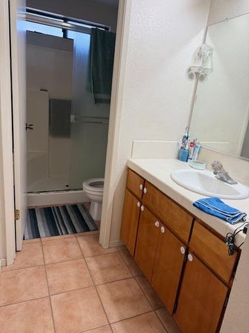 2031 Le Mans Pl, Stockton, CA 95210