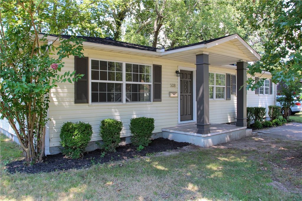 508 Geneva Street, Springdale, AR 72762