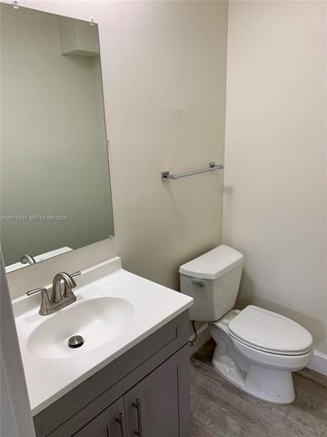 2051 NW 81st Avenue 528, Pembroke Pines, FL 33024