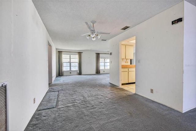 9124 39TH LANE N 5, Pinellas Park, FL 33782