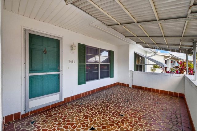 9124 39TH LANE N 5, Pinellas Park, FL 33782