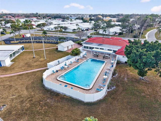 9124 39TH LANE N 5, Pinellas Park, FL 33782