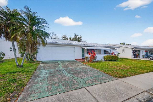 9124 39TH LANE N 5, Pinellas Park, FL 33782