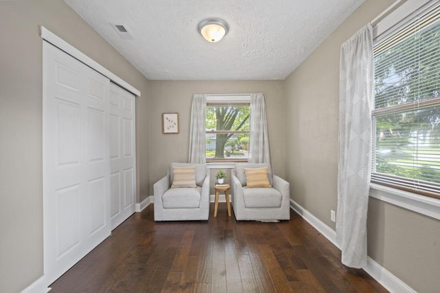 223 N Gould Road, Columbus, OH 43209