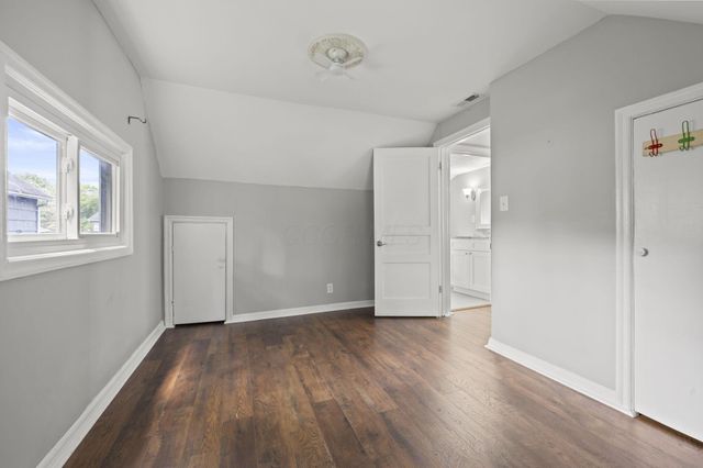 223 N Gould Road, Columbus, OH 43209