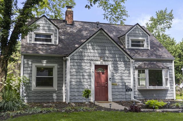 223 N Gould Road, Columbus, OH 43209