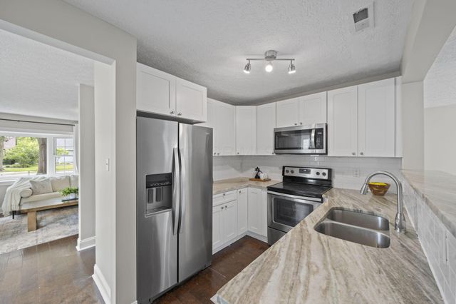 223 N Gould Road, Columbus, OH 43209