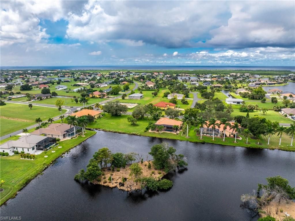 17204 Cape Horn BLVD, PUNTA GORDA, FL 33955 — photo 4