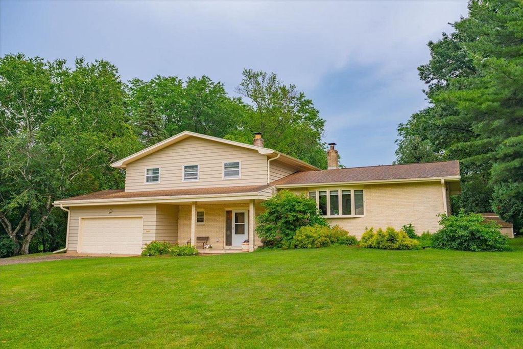 1401 Lewon Drive, Madison, WI 53711