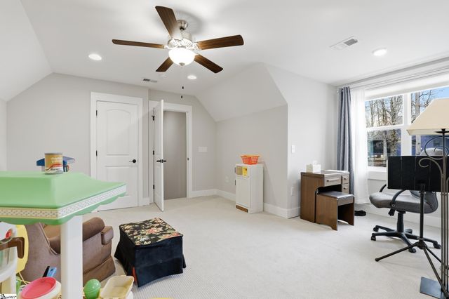 555 Riverstead Drive, Marietta, SC 29661