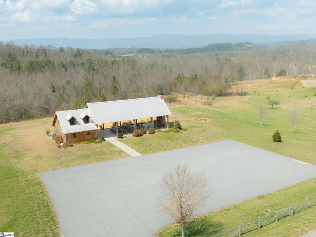 555 Riverstead Drive, Marietta, SC 29661