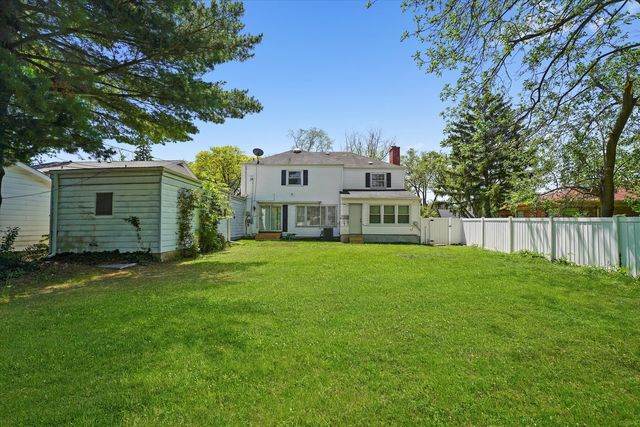 255 Irving Boulevard, Chicago Heights, IL 60411