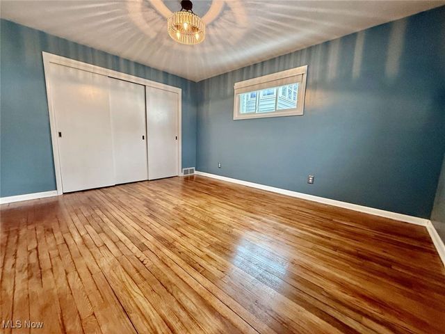 2485 10th Street, Cuyahoga Falls, OH 44221