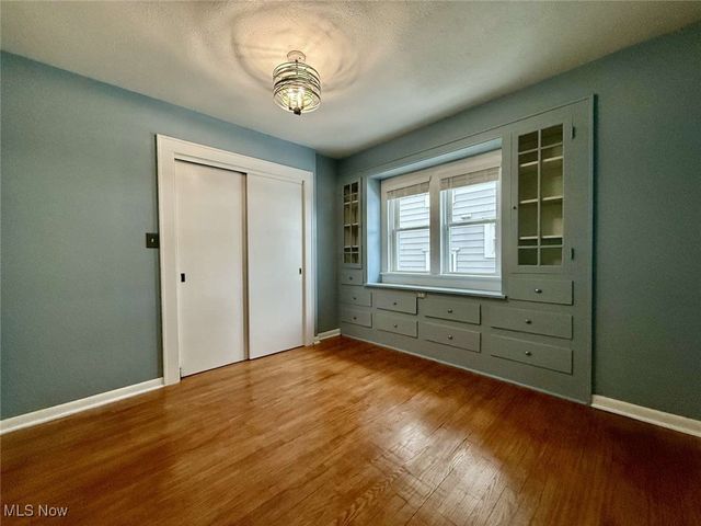 2485 10th Street, Cuyahoga Falls, OH 44221