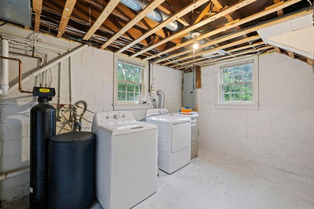 204 Angel Avenue NW, Watertown, MN 55388
