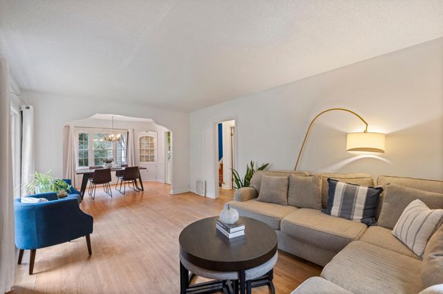204 Angel Avenue NW, Watertown, MN 55388