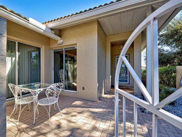 1275 BERKSHIRE CIRCLE, Venice, FL 34292