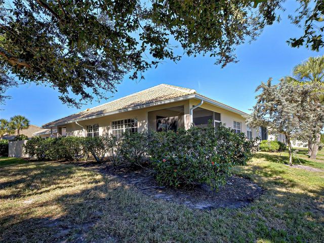 1275 BERKSHIRE CIRCLE, Venice, FL 34292