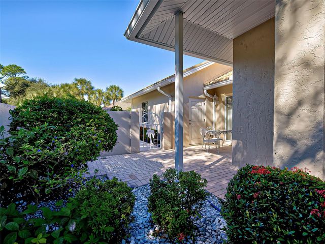 1275 BERKSHIRE CIRCLE, Venice, FL 34292