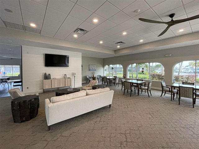 1275 BERKSHIRE CIRCLE, Venice, FL 34292