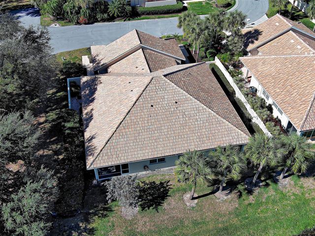 1275 BERKSHIRE CIRCLE, Venice, FL 34292