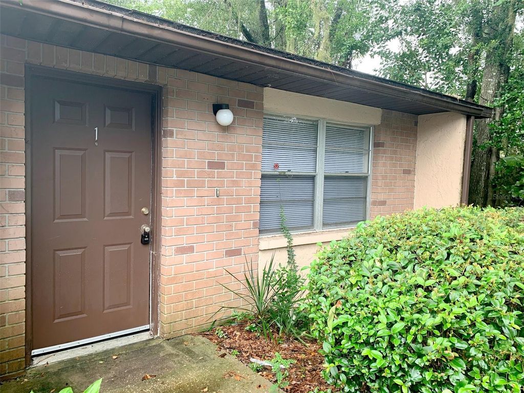 1213 NW 39TH AVENUE B1, Gainesville, FL 32609
