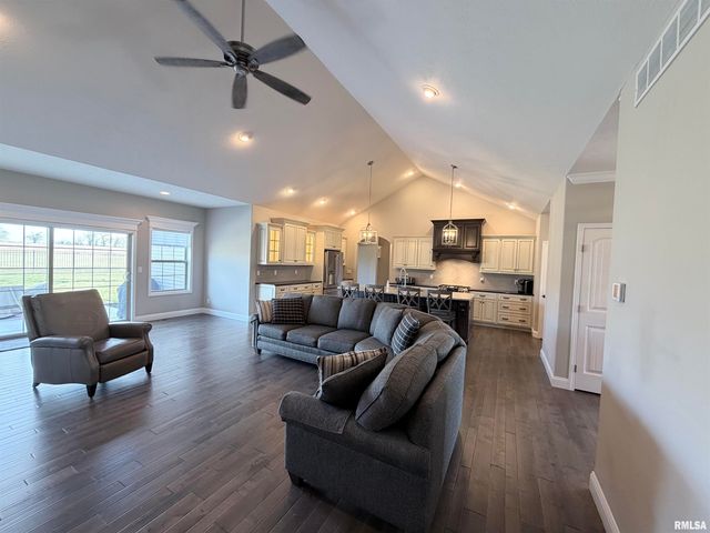 6303 W CROSSWYND Court, Edwards, IL 61528