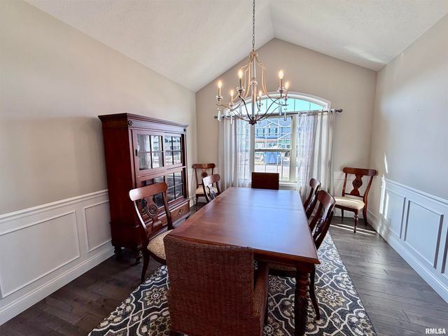 6303 W CROSSWYND Court, Edwards, IL 61528