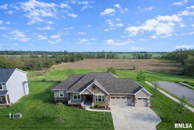 6303 W CROSSWYND Court, Edwards, IL 61528