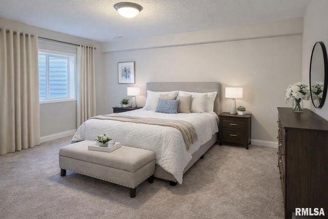 6303 W CROSSWYND Court, Edwards, IL 61528