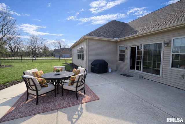 6303 W CROSSWYND Court, Edwards, IL 61528