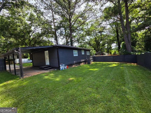2396 Clarissa Drive NW, Atlanta, GA 30318