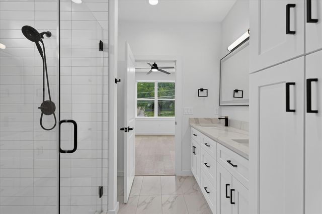 5305 Ledesma RD 1, Austin, TX 78721