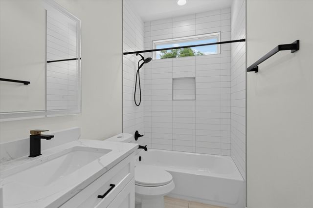 5305 Ledesma RD 1, Austin, TX 78721