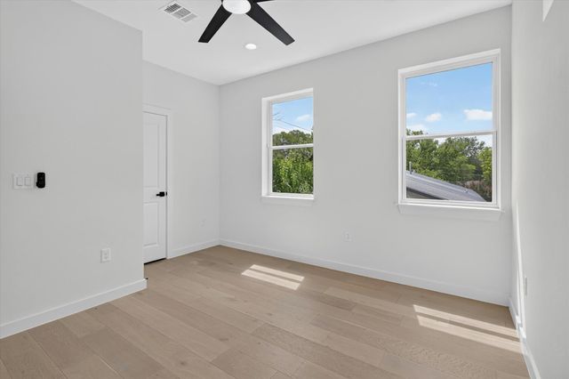 5305 Ledesma RD 1, Austin, TX 78721