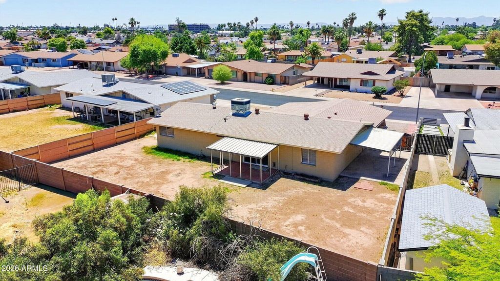 Image 36 of property listing at 4534 W VOGEL Avenue, Glendale, AZ 85302